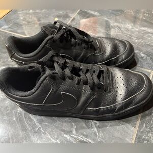 GUC Nike courts vision all black